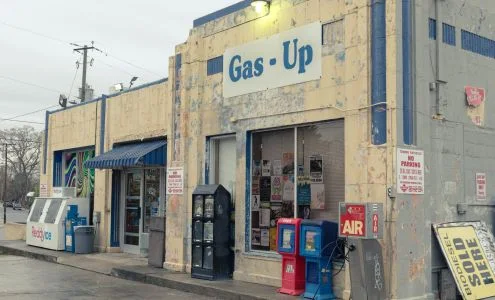 Gas-Up business photo